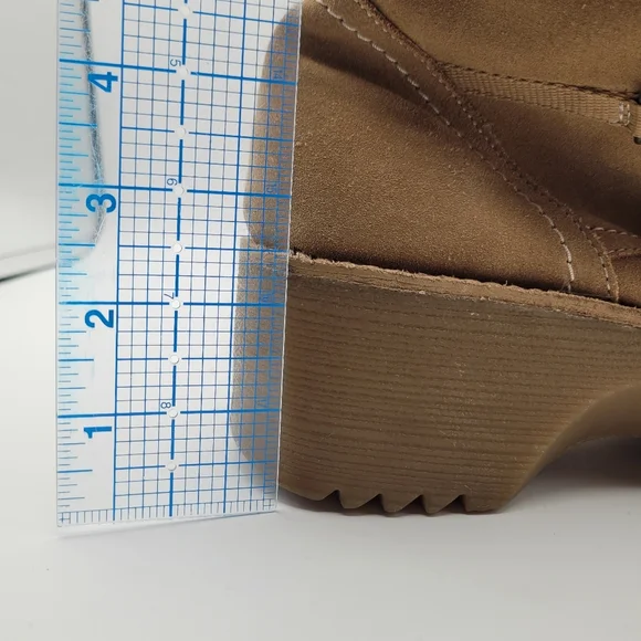 Y2K Report Icon Womens Lace-UpTan Suede Boots Faux Fur Size 8 - Picture 15 of 15